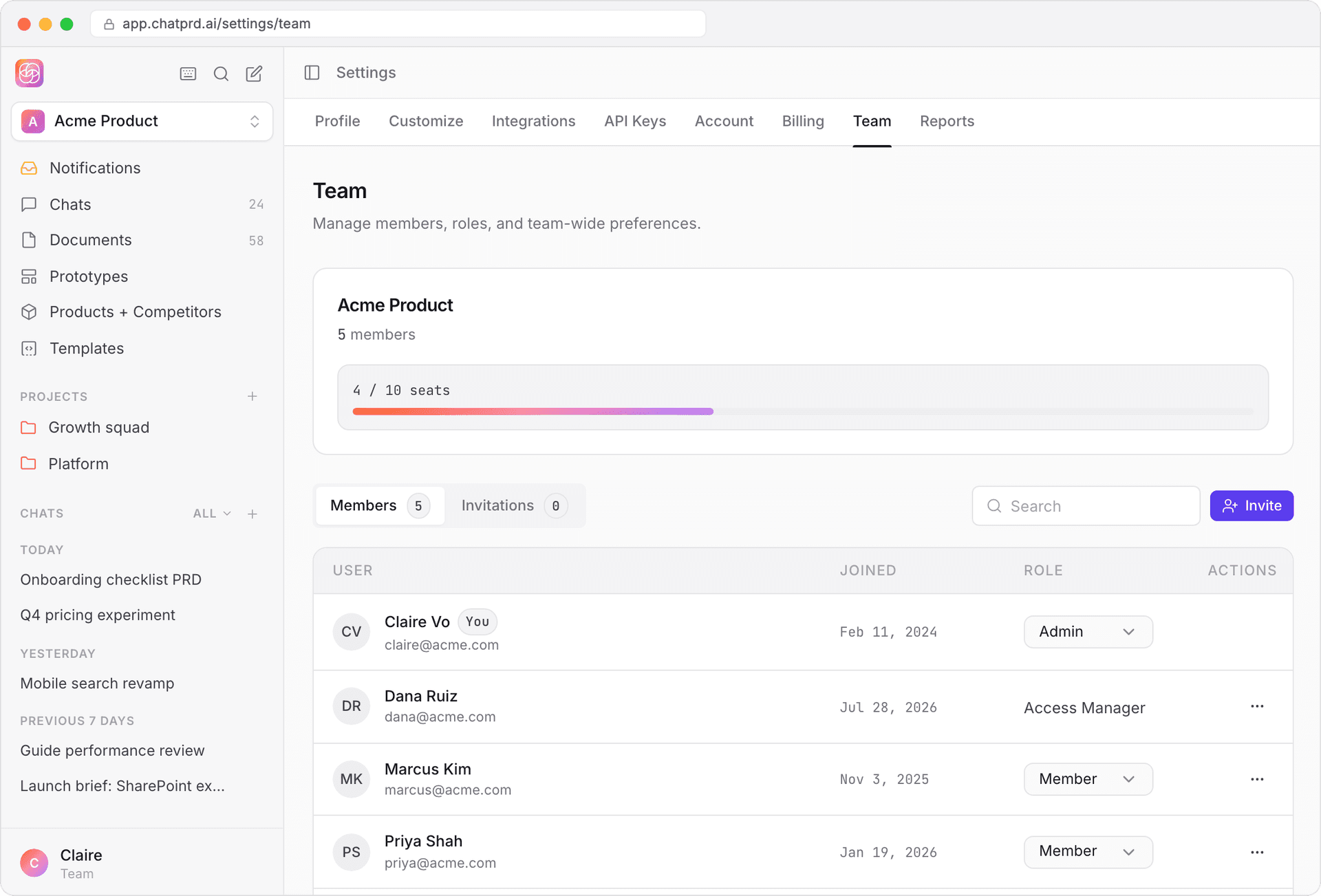 Settings > Team shows members, roles, pending invitations and seats.